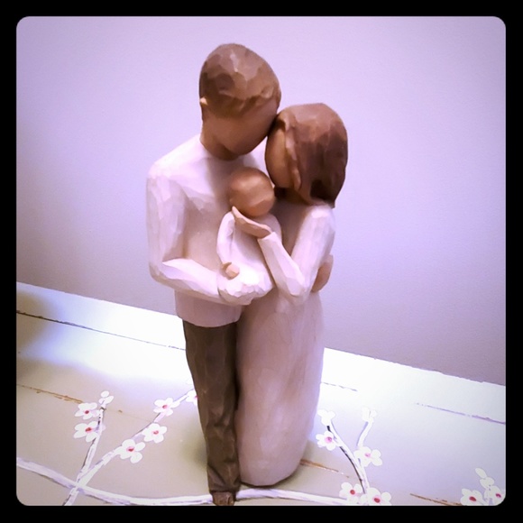 Willow Tree Other - Willow Tree " Our Gift " featuring a young family